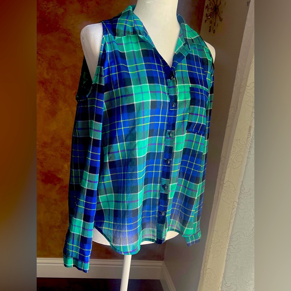 Forever 21 Blue and green plaid chiffon shoulder off top size small